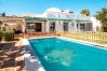 Villa in Nueva andalucia - Fantastic Andalusian style family villa