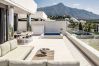 Ferienwohnung in Nueva andalucia - Ultra Luxury Penthouse With Plunge Pool 
