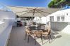 Ferienwohnung in Estepona - Stylish Beach Townhouse with Rooftop 