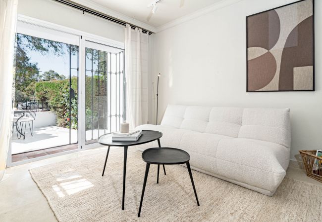 Apartamento en Marbella - Lovely Apartment in Aloha Pueblo Apartamento en Marbella - Lovely Apartment in Aloha Pueblo