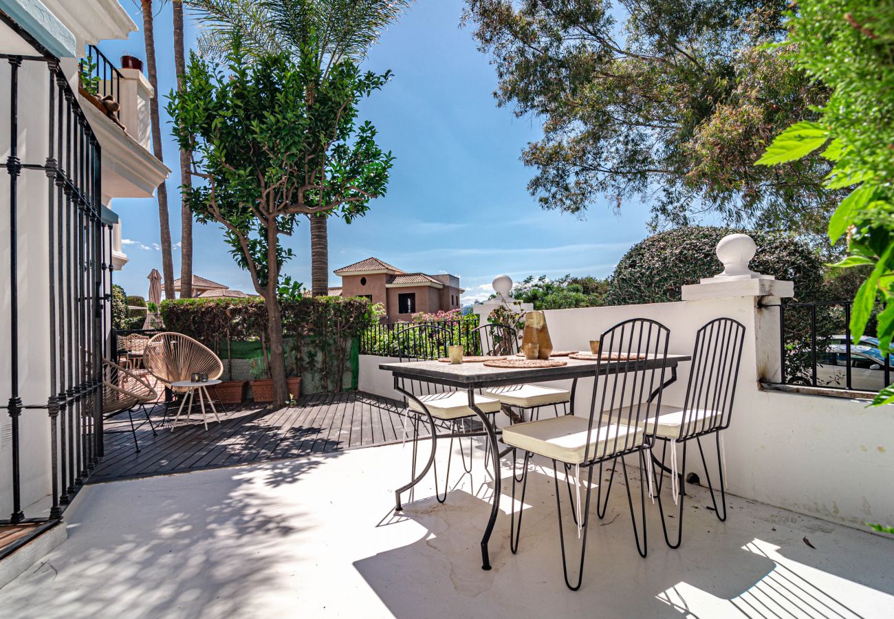 Apartamento en Marbella - Lovely Apartment in Aloha Pueblo Apartamento en Marbella - Lovely Apartment in Aloha Pueblo