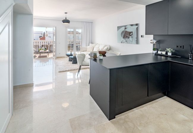 Apartamento en Marbella - Exclusively Modern 2-Bedroom Apartment in Aloha Pueblo Apartamento en Marbella - Exclusively Modern 2-Bedroom Apartment in Aloha Pueblo