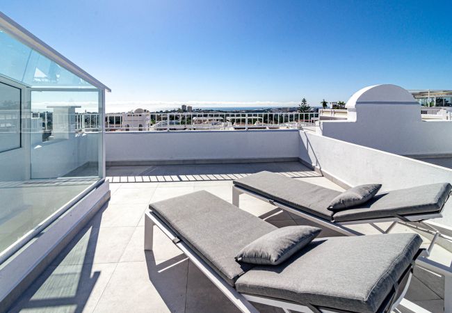 Apartamento en Marbella - Exclusively Modern 2-Bedroom Apartment in Aloha Pueblo Apartamento en Marbella - Exclusively Modern 2-Bedroom Apartment in Aloha Pueblo