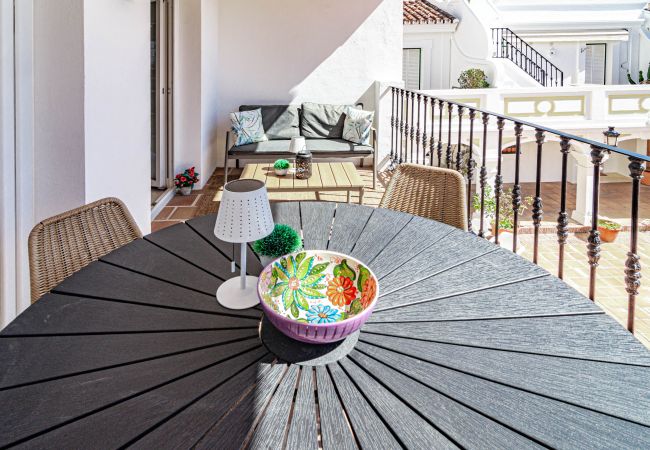 Apartamento en Marbella - Exclusively Modern 2-Bedroom Apartment in Aloha Pueblo Apartamento en Marbella - Exclusively Modern 2-Bedroom Apartment in Aloha Pueblo