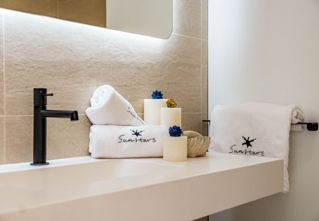 Apartamento en Marbella - Exclusively Modern 2-Bedroom Apartment in Aloha Pueblo Apartamento en Marbella - Exclusively Modern 2-Bedroom Apartment in Aloha Pueblo