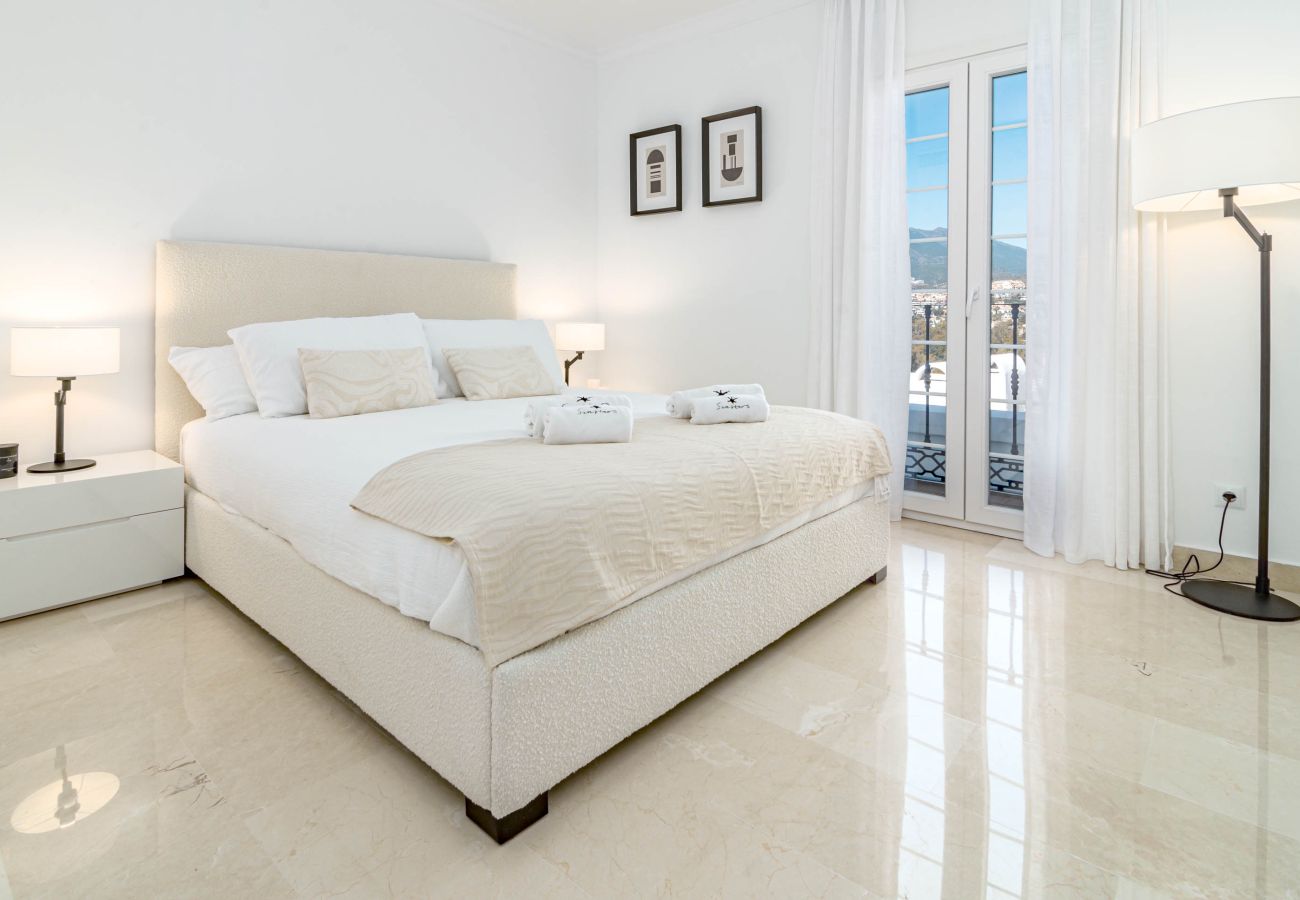 Apartamento en Marbella - Exclusively Modern 2-Bedroom Apartment in Aloha Pueblo Apartamento en Marbella - Exclusively Modern 2-Bedroom Apartment in Aloha Pueblo