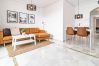 Apartamento en Nueva andalucia -  Contemporary Apartment near Puerto Banus