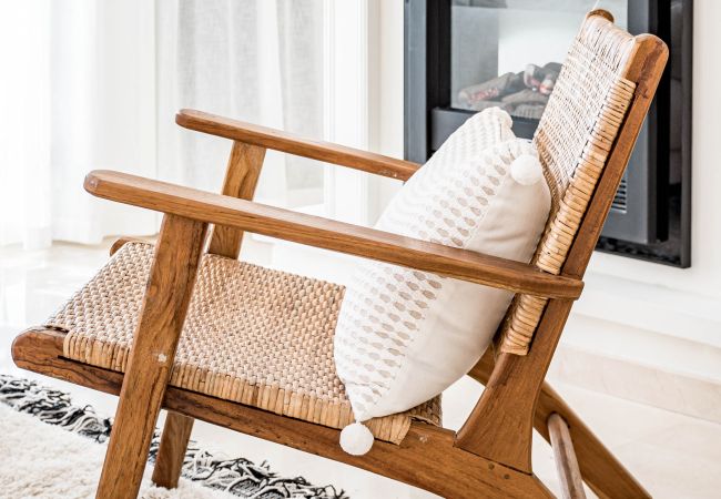 Casa adosada en Nueva andalucia - Huge townhouse in Aloha Pueblo Casa adosada en Nueva andalucia - Huge townhouse in Aloha Pueblo