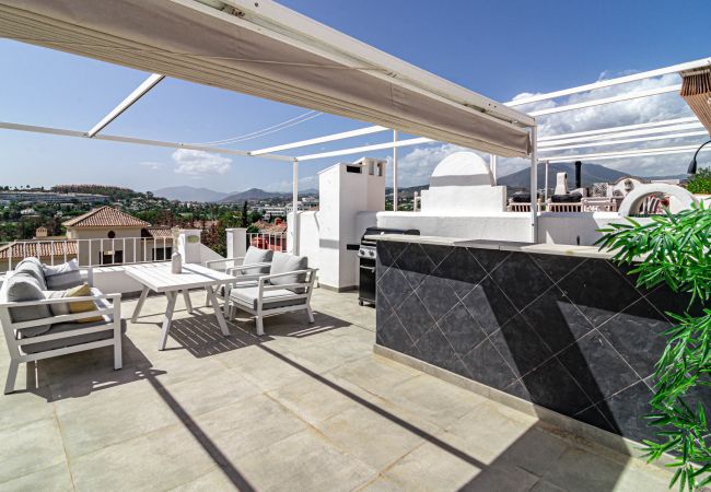 Casa adosada en Nueva andalucia - Huge townhouse in Aloha Pueblo Casa adosada en Nueva andalucia - Huge townhouse in Aloha Pueblo