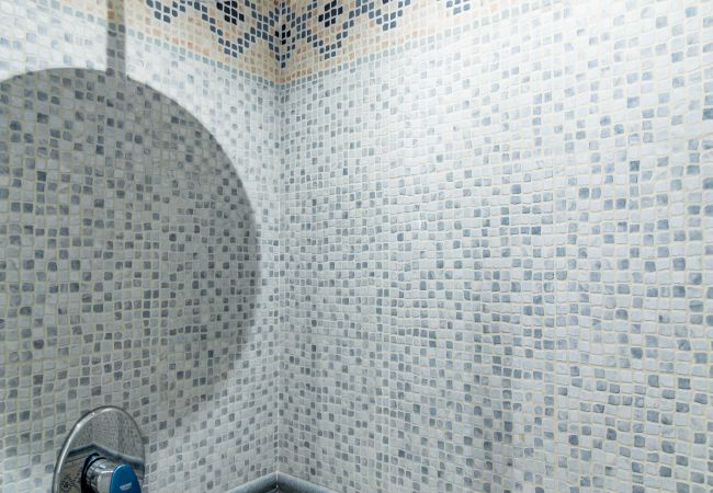 Casa adosada en Nueva andalucia - Huge townhouse in Aloha Pueblo Casa adosada en Nueva andalucia - Huge townhouse in Aloha Pueblo