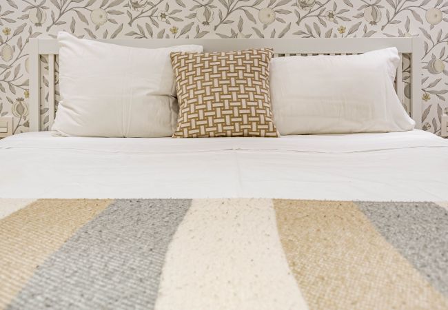 Casa adosada en Nueva andalucia - Huge townhouse in Aloha Pueblo Casa adosada en Nueva andalucia - Huge townhouse in Aloha Pueblo