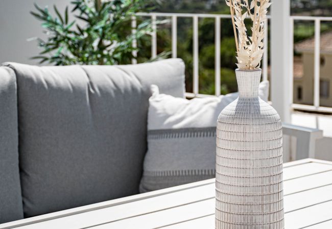 Casa adosada en Nueva andalucia - Huge townhouse in Aloha Pueblo Casa adosada en Nueva andalucia - Huge townhouse in Aloha Pueblo