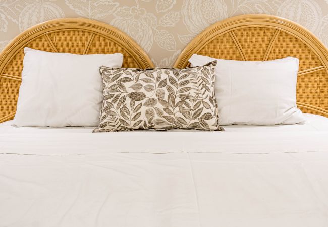 Casa adosada en Nueva andalucia - Huge townhouse in Aloha Pueblo Casa adosada en Nueva andalucia - Huge townhouse in Aloha Pueblo