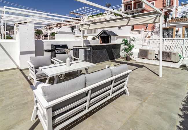 Casa adosada en Nueva andalucia - Huge townhouse in Aloha Pueblo Casa adosada en Nueva andalucia - Huge townhouse in Aloha Pueblo