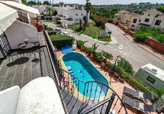 Casa adosada en Nueva andalucia - Huge townhouse in Aloha Pueblo Casa adosada en Nueva andalucia - Huge townhouse in Aloha Pueblo