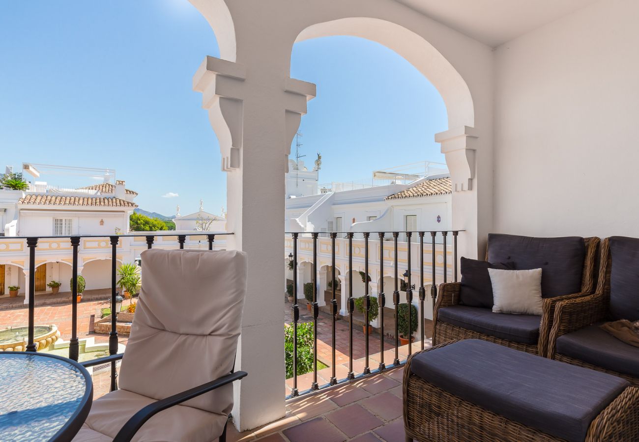 Townhouse in Nueva andalucia - Penthouse with amazing views of the golf valley