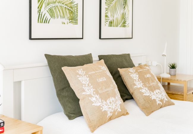 Apartment in Nueva andalucia - Cozy 2 Bedroom Apartment with Amazing Views in Nueva Andalucia  Apartment in Nueva andalucia - Cozy 2 Bedroom Apartment with Amazing Views in Nueva Andalucia