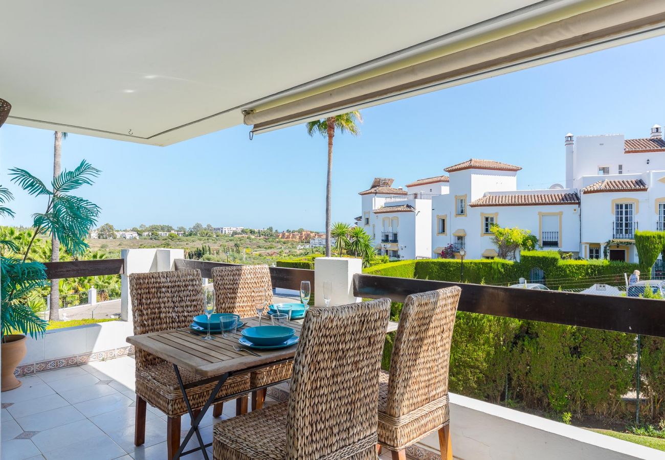 Apartment in Estepona - Lovely apartment close to tennis and activities