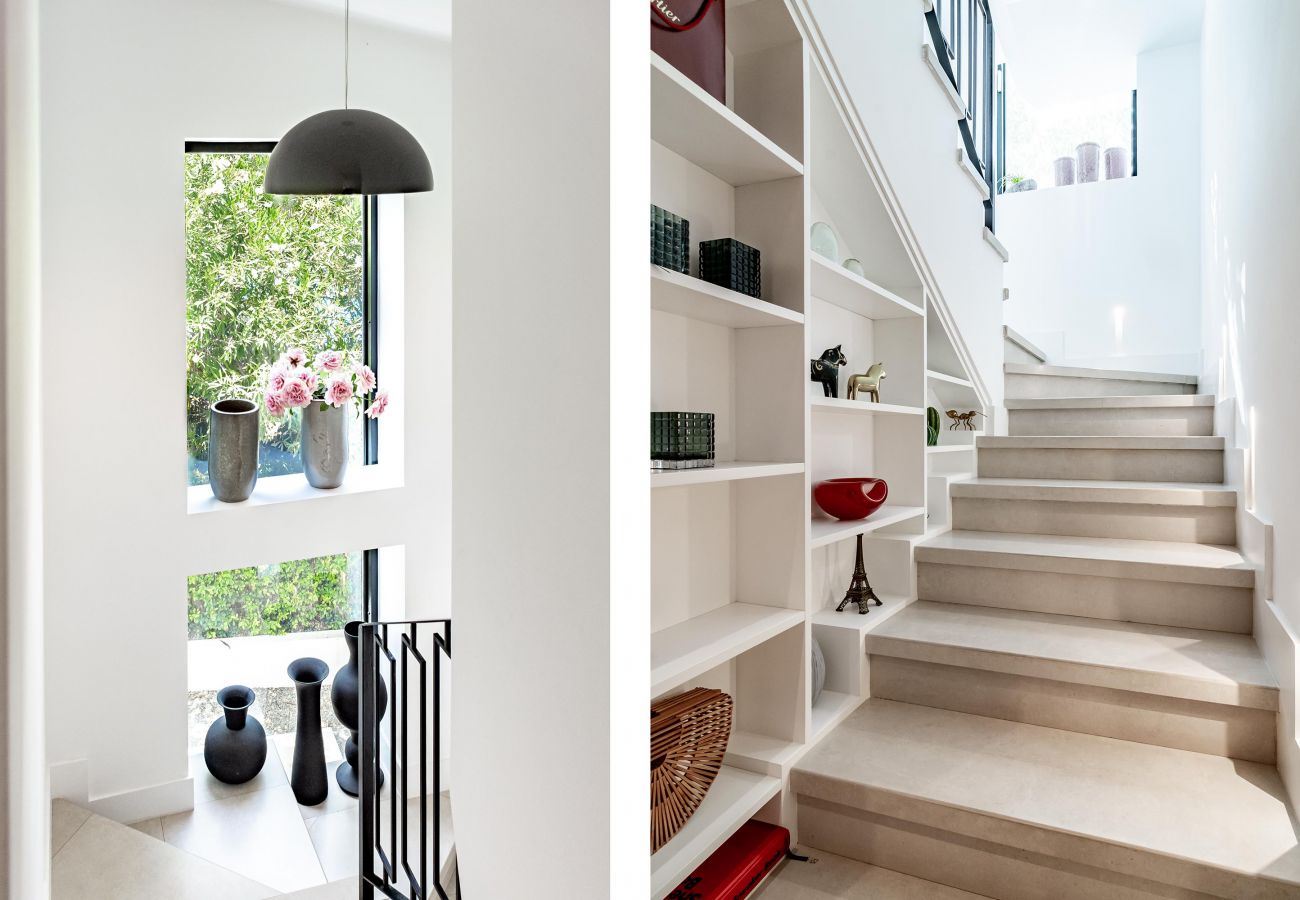 Villa in Nueva andalucia - Captivating Chic Villa in the heart of Nueva Andalucia and walking distance to Puerto Banus  Villa in Nueva andalucia - Captivating Chic Villa in the heart of Nueva Andalucia and walking distance to Puerto Banus