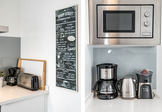 Apartment in Marbella - Captivating 2 Bedroom Apartment in popular Nueva Andalucia close to Centro Plaza Apartment in Marbella - Captivating 2 Bedroom Apartment in popular Nueva Andalucia close to Centro Plaza