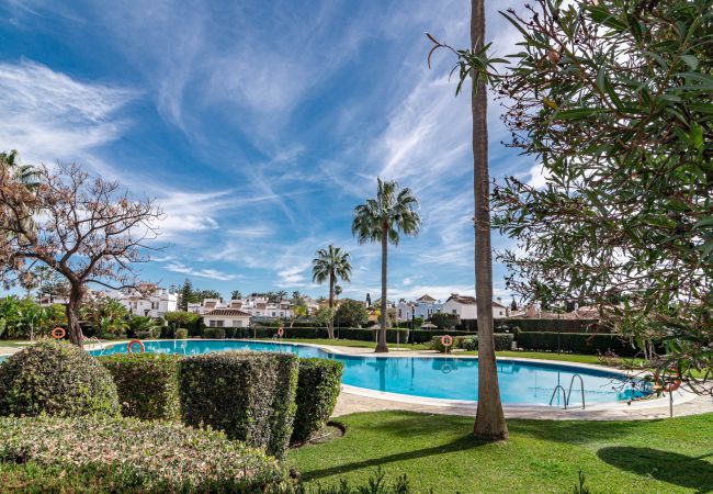 Apartment in San Pedro de Alcántara - Lovely Sunset Getaway in San Pedro 200 m from The Beach  Apartment in San Pedro de Alcántara - Lovely Sunset Getaway in San Pedro 200 m from The Beach