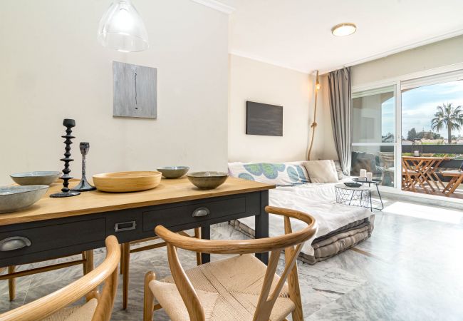 Apartment in San Pedro de Alcántara - Lovely Sunset Getaway in San Pedro 200 m from The Beach  Apartment in San Pedro de Alcántara - Lovely Sunset Getaway in San Pedro 200 m from The Beach