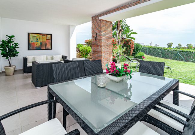 Apartment in Benahavís - Tropical Apartment in Los Arqueros with Mountain Views and Private Garden Apartment in Benahavís - Tropical Apartment in Los Arqueros with Mountain Views and Private Garden