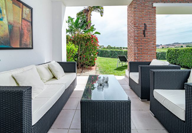 Apartment in Benahavís - Tropical Apartment in Los Arqueros with Mountain Views and Private Garden Apartment in Benahavís - Tropical Apartment in Los Arqueros with Mountain Views and Private Garden