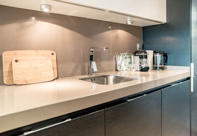 Apartment in Benahavís - Tropical Apartment in Los Arqueros with Mountain Views and Private Garden Apartment in Benahavís - Tropical Apartment in Los Arqueros with Mountain Views and Private Garden