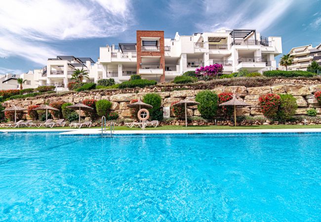 Apartment in Benahavís - Tropical Apartment in Los Arqueros with Mountain Views and Private Garden Apartment in Benahavís - Tropical Apartment in Los Arqueros with Mountain Views and Private Garden