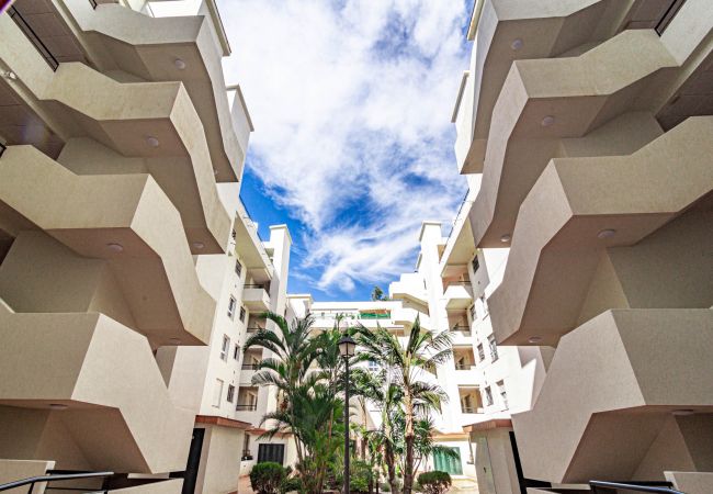 Apartment in San Pedro de Alcántara - Charming 2-Bedroom Apartment in San Pedro Near the Golf Course Apartment in San Pedro de Alcántara - Charming 2-Bedroom Apartment in San Pedro Near the Golf Course