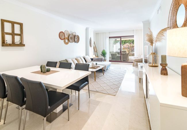 Apartment in San Pedro de Alcántara -  Charming Beachside 3 bedroom apartment in San Pedro Apartment in San Pedro de Alcántara -  Charming Beachside 3 bedroom apartment in San Pedro
