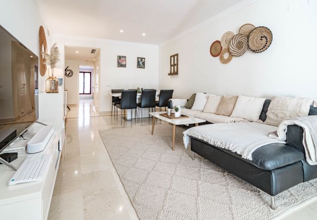 Apartment in San Pedro de Alcántara -  Charming Beachside 3 bedroom apartment in San Pedro Apartment in San Pedro de Alcántara -  Charming Beachside 3 bedroom apartment in San Pedro