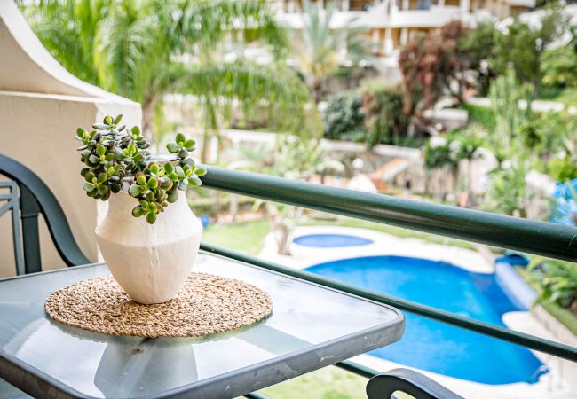 Apartment in Nueva andalucia - Charming 2 bedroom  apartment in Señorío de Aloha close to Centro Plaza, Nueva Andalucia  Apartment in Nueva andalucia - Charming 2 bedroom  apartment in Señorío de Aloha close to Centro Plaza, Nueva Andalucia