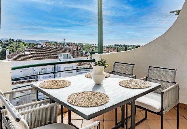 Apartment in Nueva andalucia - Charming 2 bedroom  apartment in Señorío de Aloha close to Centro Plaza, Nueva Andalucia  Apartment in Nueva andalucia - Charming 2 bedroom  apartment in Señorío de Aloha close to Centro Plaza, Nueva Andalucia