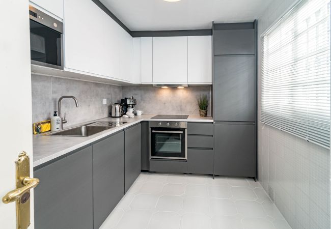 Terraced House in Nueva andalucia - Captivating townhouse with a rooftop terrace  Terraced House in Nueva andalucia - Captivating townhouse with a rooftop terrace