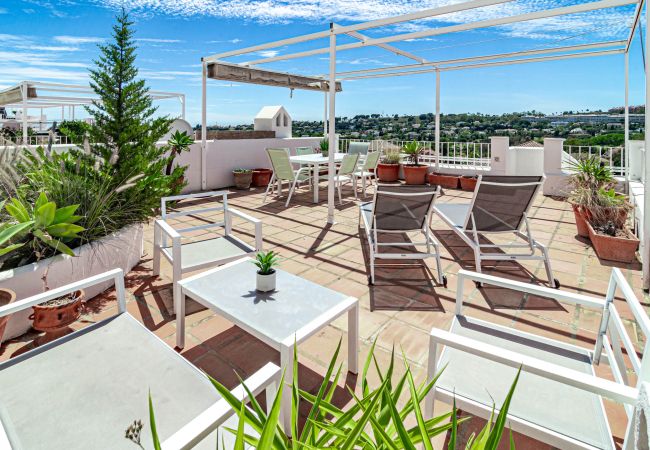 Terraced House in Nueva andalucia - Captivating townhouse with a rooftop terrace  Terraced House in Nueva andalucia - Captivating townhouse with a rooftop terrace