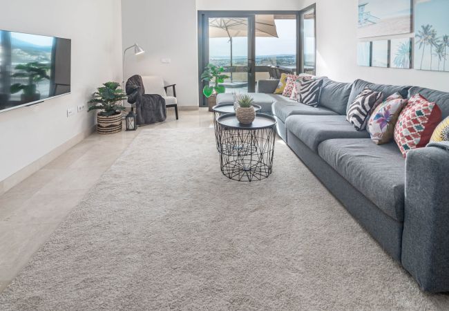 Apartment in Benahavís - Bright apartment with sea views  Apartment in Benahavís - Bright apartment with sea views