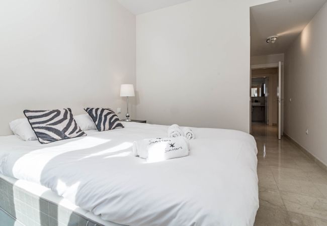Apartment in Benahavís - Bright apartment with sea views  Apartment in Benahavís - Bright apartment with sea views