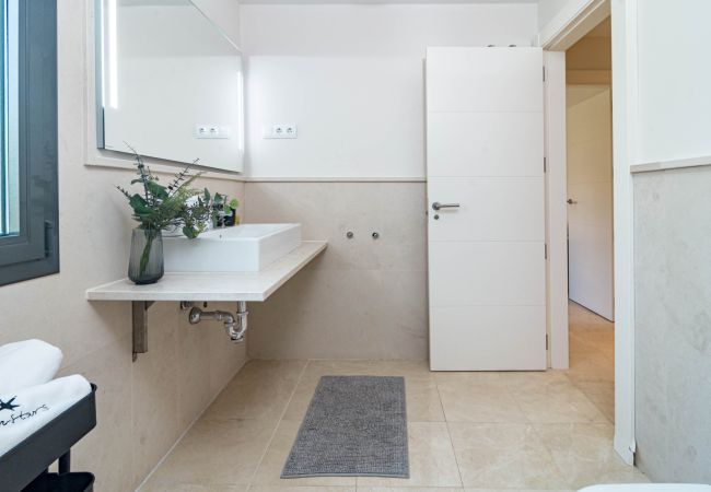 Apartment in Benahavís - Bright apartment with sea views  Apartment in Benahavís - Bright apartment with sea views