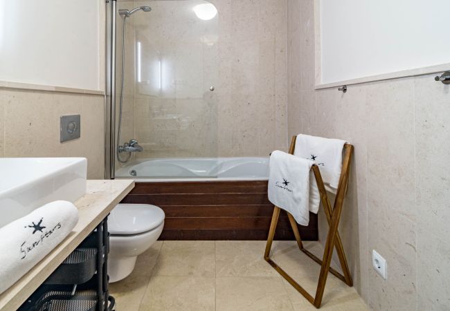 Apartment in Benahavís - Bright apartment with sea views  Apartment in Benahavís - Bright apartment with sea views