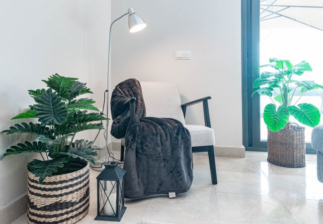 Apartment in Benahavís - Bright apartment with sea views  Apartment in Benahavís - Bright apartment with sea views