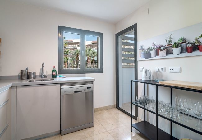 Apartment in Benahavís - Bright apartment with sea views  Apartment in Benahavís - Bright apartment with sea views