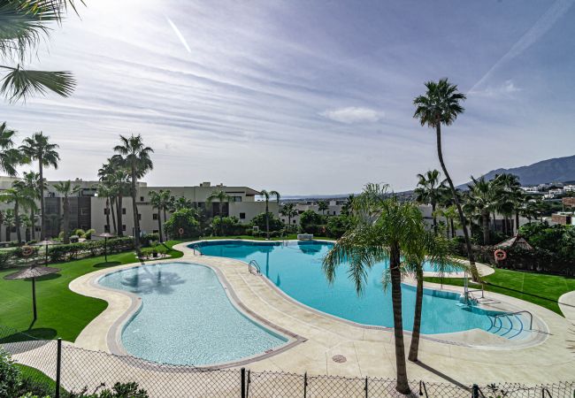 Apartment in Benahavís - Bright apartment with sea views  Apartment in Benahavís - Bright apartment with sea views