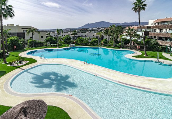 Apartment in Benahavís - Bright apartment with sea views  Apartment in Benahavís - Bright apartment with sea views