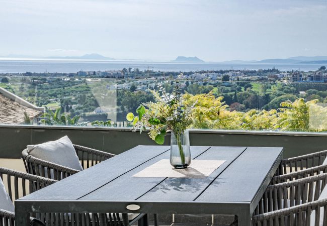 Apartment in Benahavís - Bright apartment with sea views  Apartment in Benahavís - Bright apartment with sea views