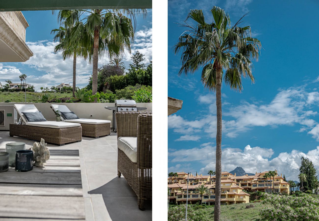 Апартаменты на Марбелья / Marbella - Locrimar Puerto Banus Apartment