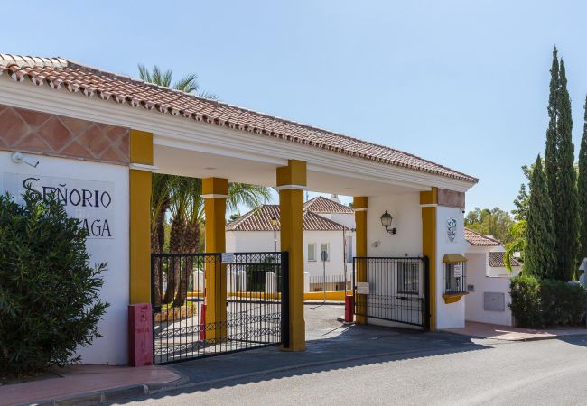Lägenhet i Nueva andalucia - Cozy 2BR Apartment with Amazing Views  Lägenhet i Nueva andalucia - Cozy 2BR Apartment with Amazing Views