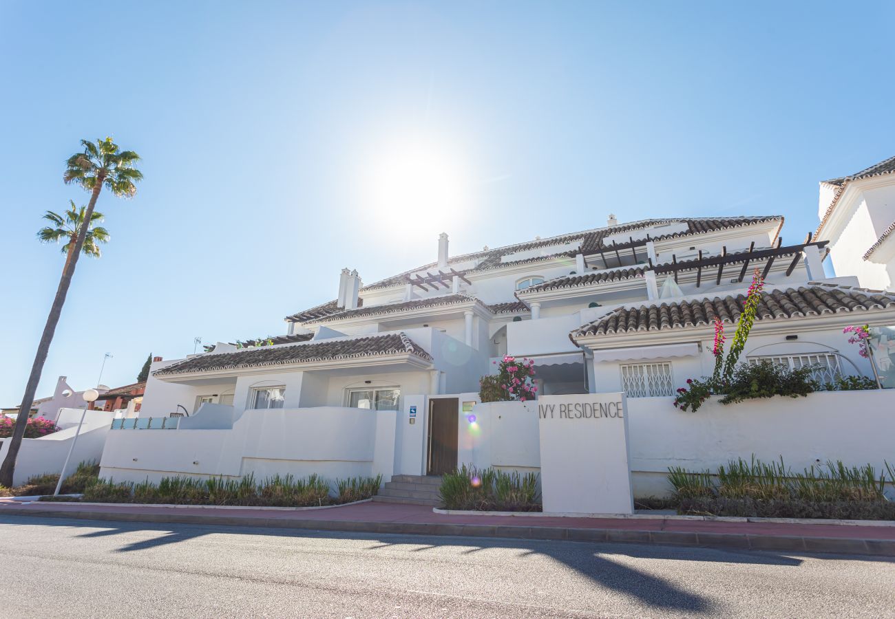 Lägenhet i Nueva andalucia - 3 Bedroom apartment in the heart of Nueva Andalucia Lägenhet i Nueva andalucia - 3 Bedroom apartment in the heart of Nueva Andalucia