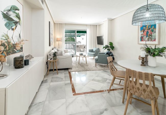 Lägenhet i Marbella - Locrimar Puerto Banus Apartment Lägenhet i Marbella - Locrimar Puerto Banus Apartment
